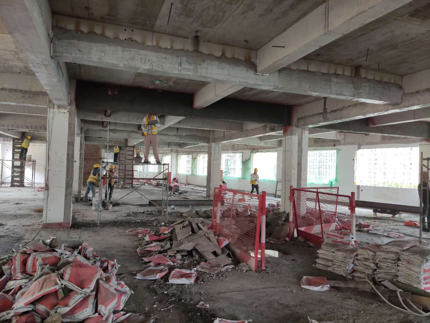 bte365官网聚合物建补砂浆极适于幼区地面施工
